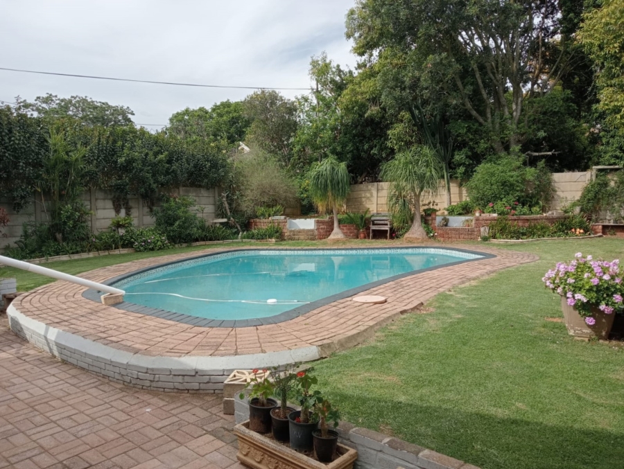 4 Bedroom Property for Sale in Vanes Estate Eastern Cape